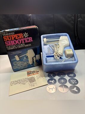 Wear-Ever Super Shooter Electric Cookie Maker holidays vintage